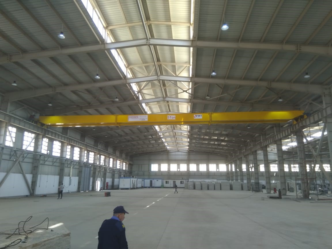 Manufacturing Overhead Crane Trusses 01226639334 Maintenance Of Cranes Supply Of Iron Sheet